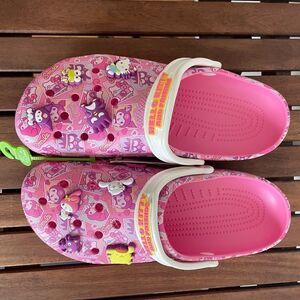 NWT Crocs Hello Kitty and friends Clog Women Size 12 Men Size 10 Limited Edition